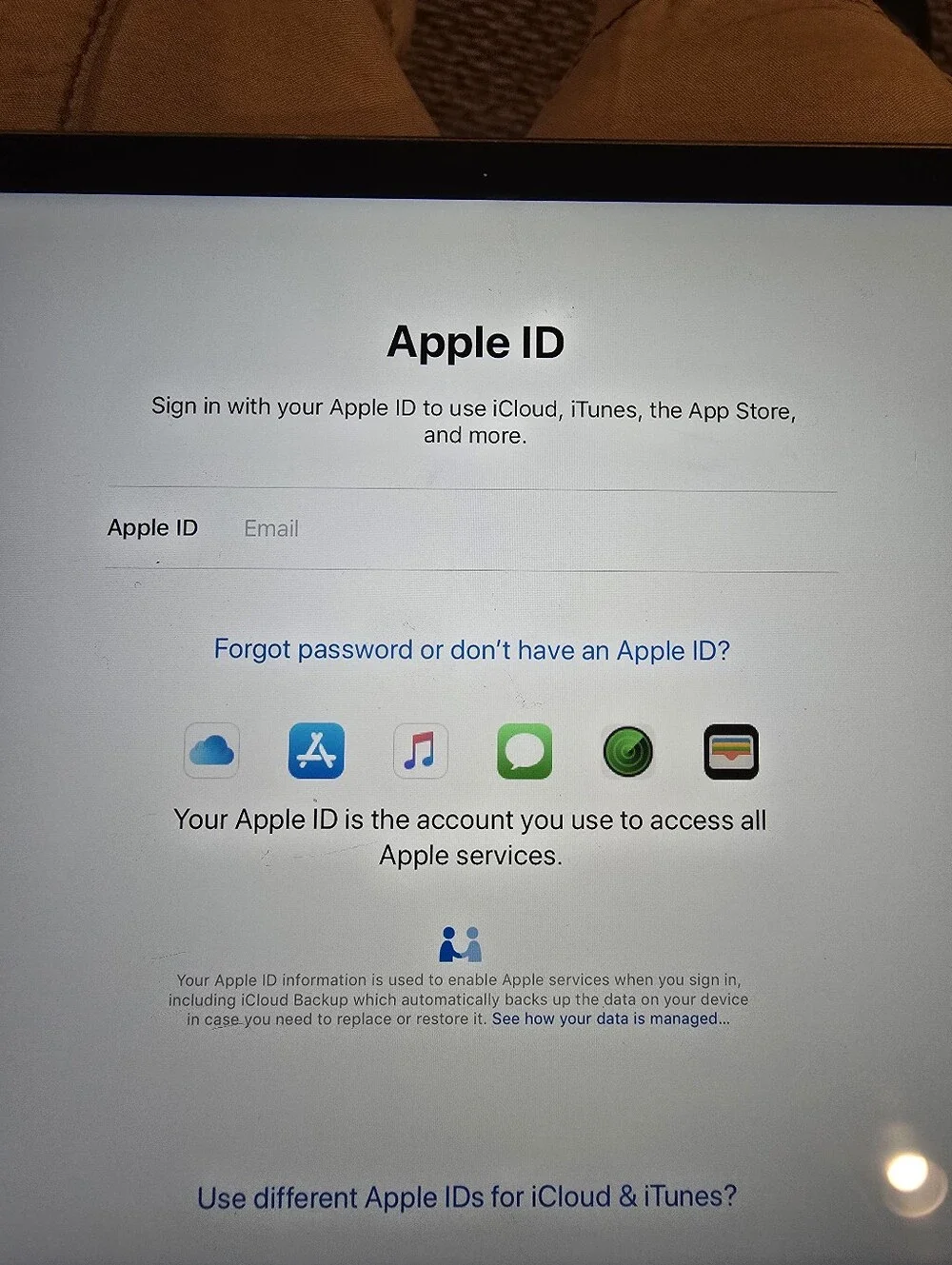 APPLE IPAD MINI UNLOCKED 32GB Silver